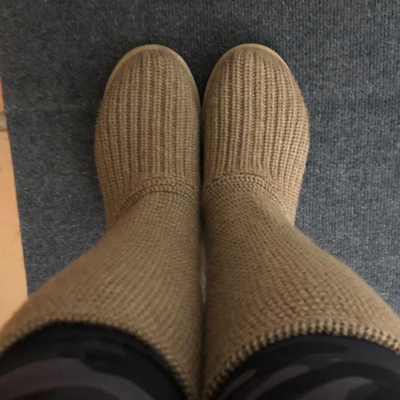 Classic Kitted Ugg Boots - Tan - Picture 2 of 8